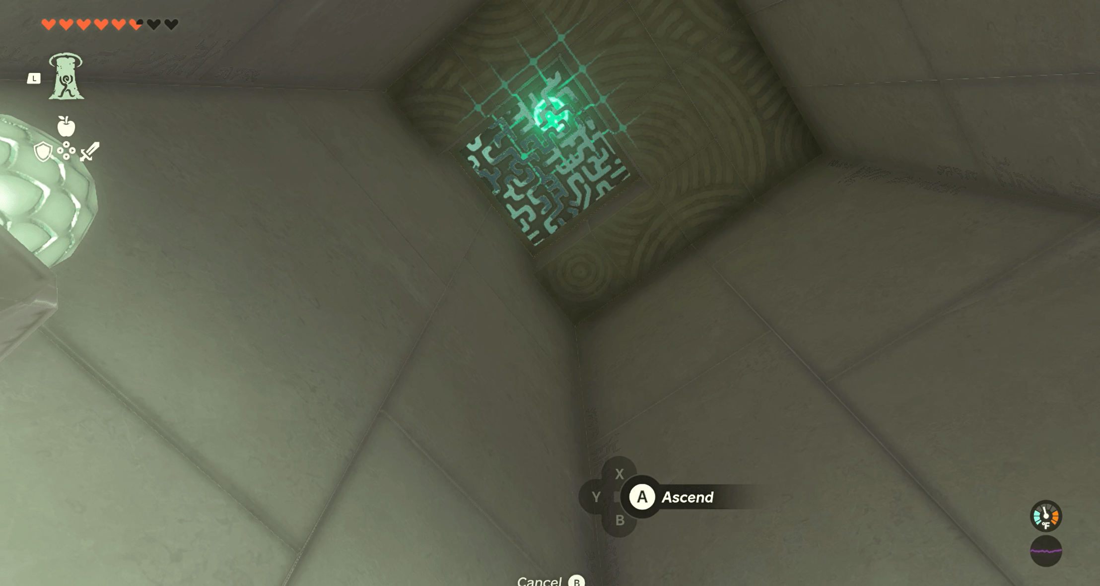 LInk looking up at a grate that he can Ascend through in the Sikukuu Shrine in Zelda: Tears of the Kingdom