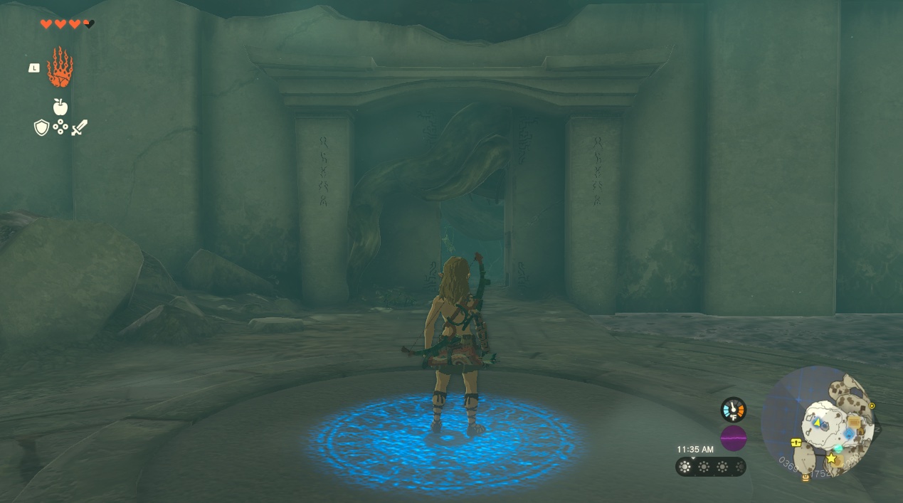 Link stands in the center of the room of awakening on the Great Sky Island in Zelda Tears of the Kingdom.